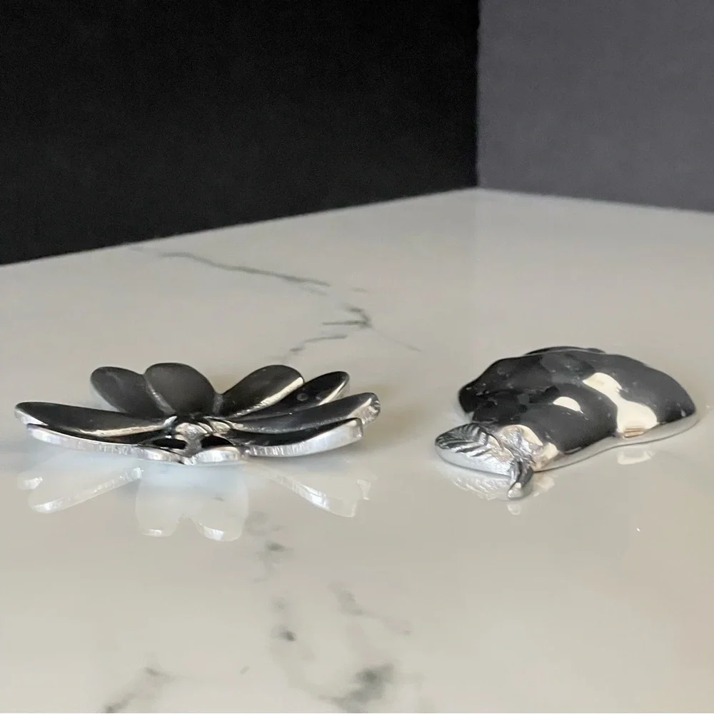 SET of 2 Napkin Weights - Flower & Pear - by Mariposa